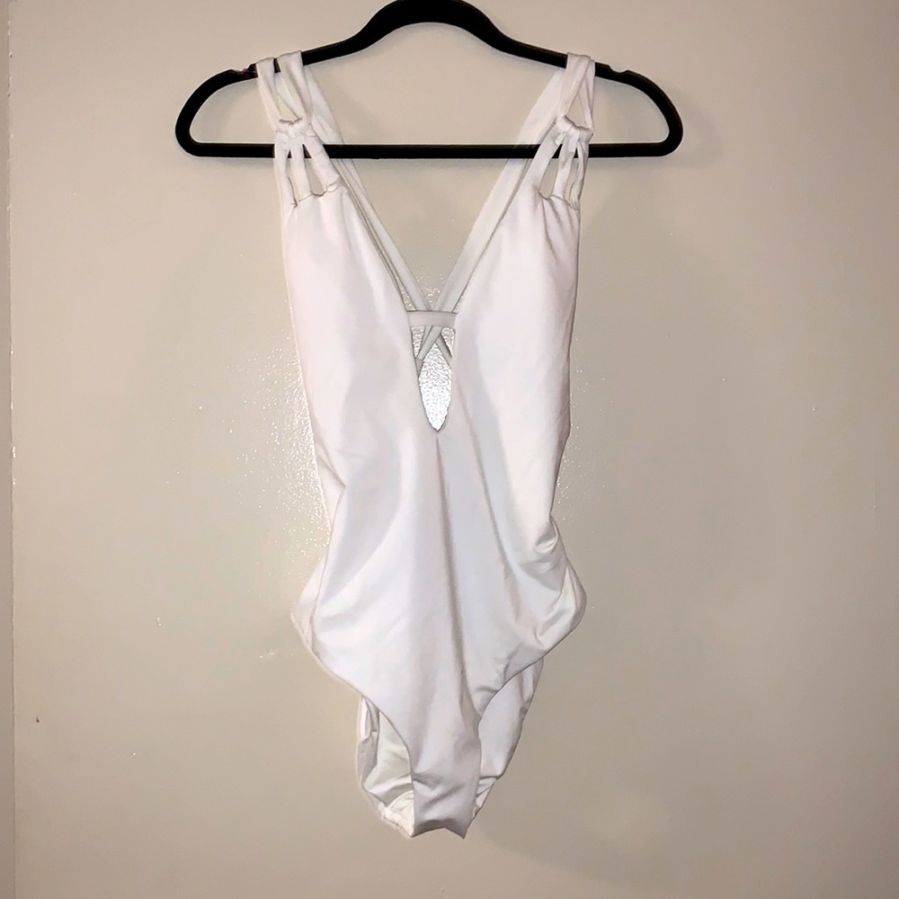 NWT white Becca onepiece bathing suit with crisscross back and removable cups